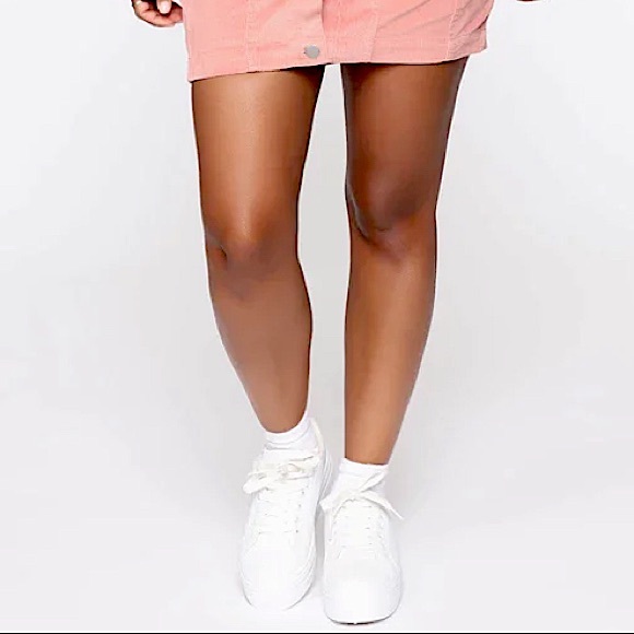 Sneakers - Picture 3 of 6